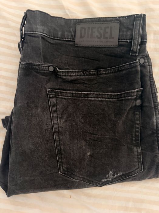 Мъжки дънки - Diesel