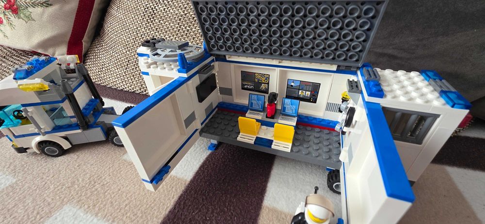 Lego City 7288 Mobile Police Unit