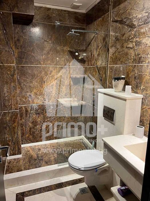 Тристаен апартамент под наем София-  „Красно село“  Без комисионна .