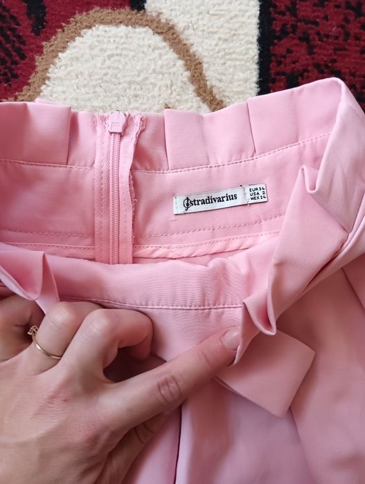 Fustă elegantă Stradivarius xs