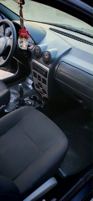 Logan 1.4 benzina
