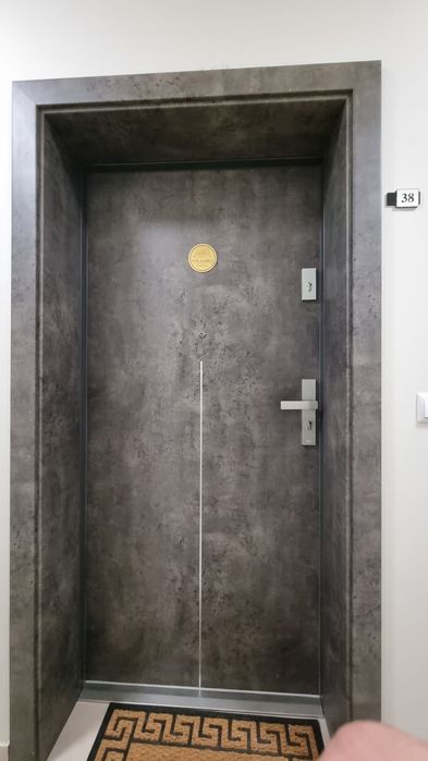 Дава се под наем Двустаен апартамент в Варна, Електрон - 69 кв.м за 750 € - Снимка #9