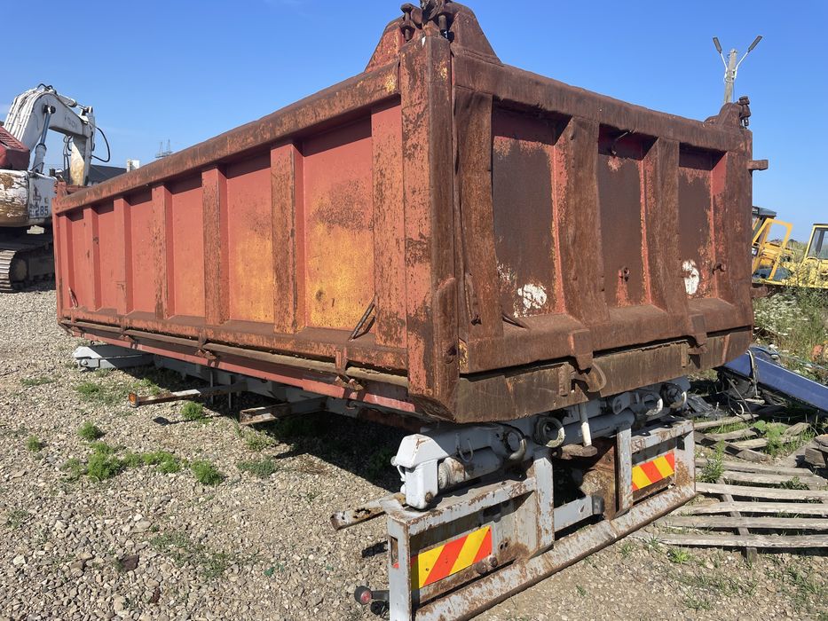 Bena 6x4 basculanta 3 parti