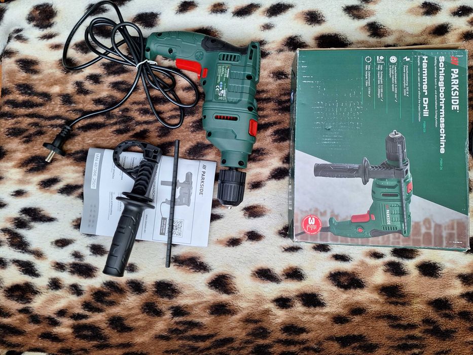 Bormasina  cu percutie, parkside, 220 v, turatie 3200,  49000 percutii