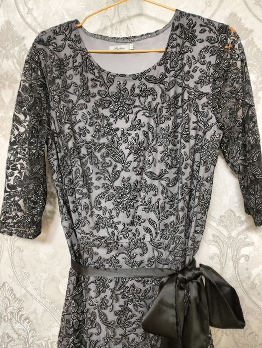 Платье женское вечернее