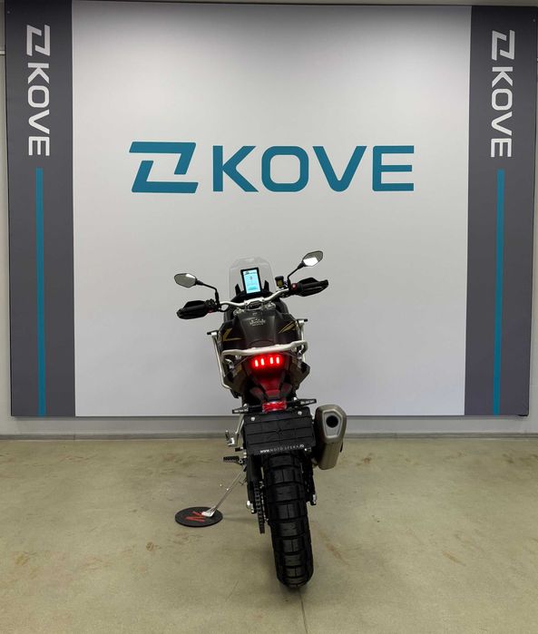 Motocicleta Kove 800 X PRO model 2026 - adventure, Rate !