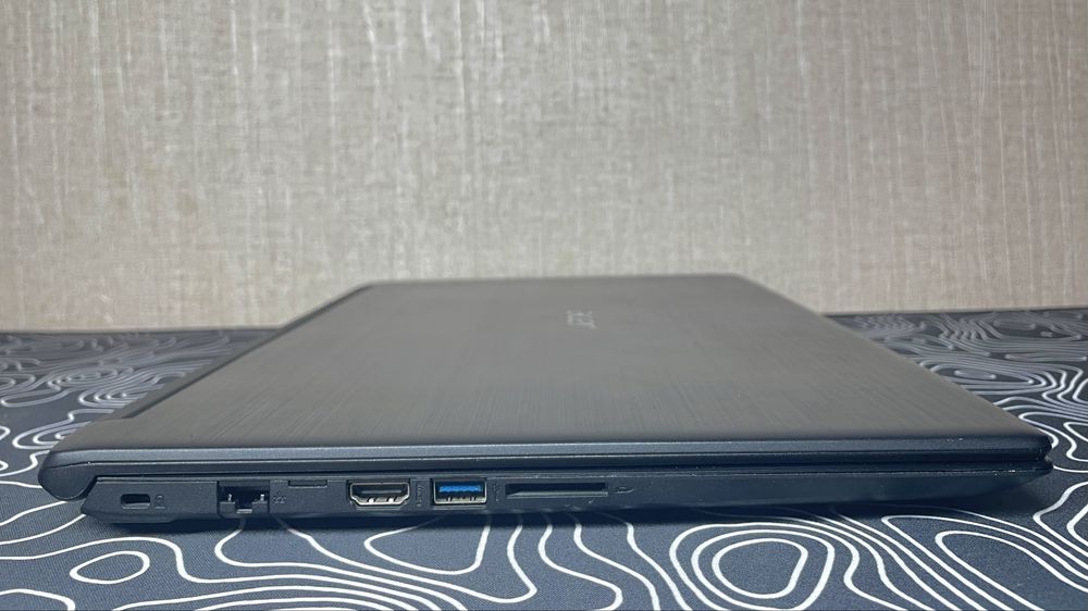 Ноутбук Acer Aspire 3