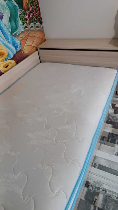 Легло 140/200 с матрак и ракла