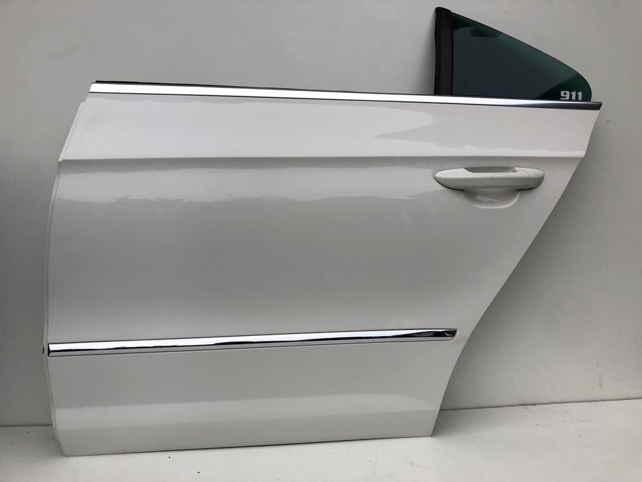 Usa st spate vw Passat CC ALB 2008-2012