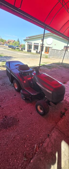 Tractoras de tuns iarba 12 hp