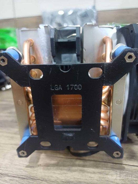 Радиатор процессора (кулер), с 2 RGB вентиляторами. 6 трубок. LGA1700