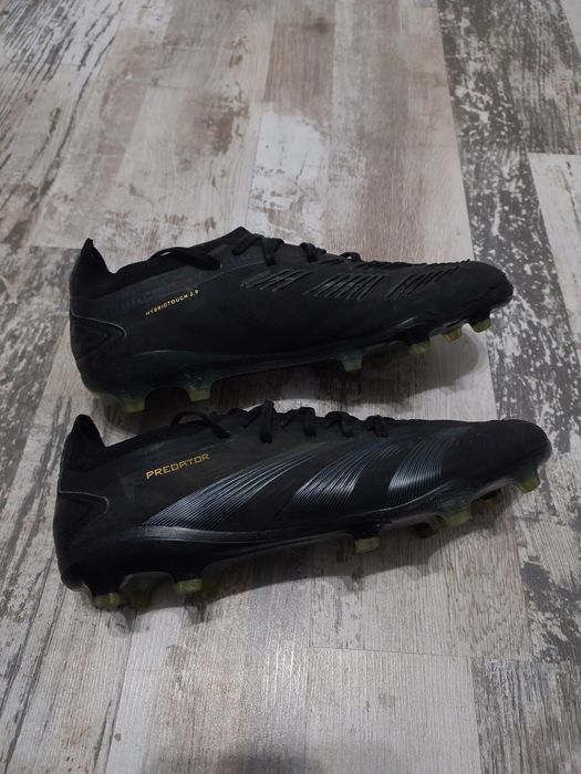 Бутонки Adidas Predator FG