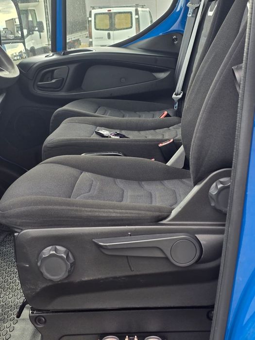 Vând Iveco Daily 50C 18 detarat 15 EWP detarat