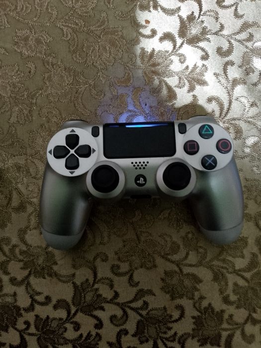 Playstation 4 juda yaxshi ishlaydi