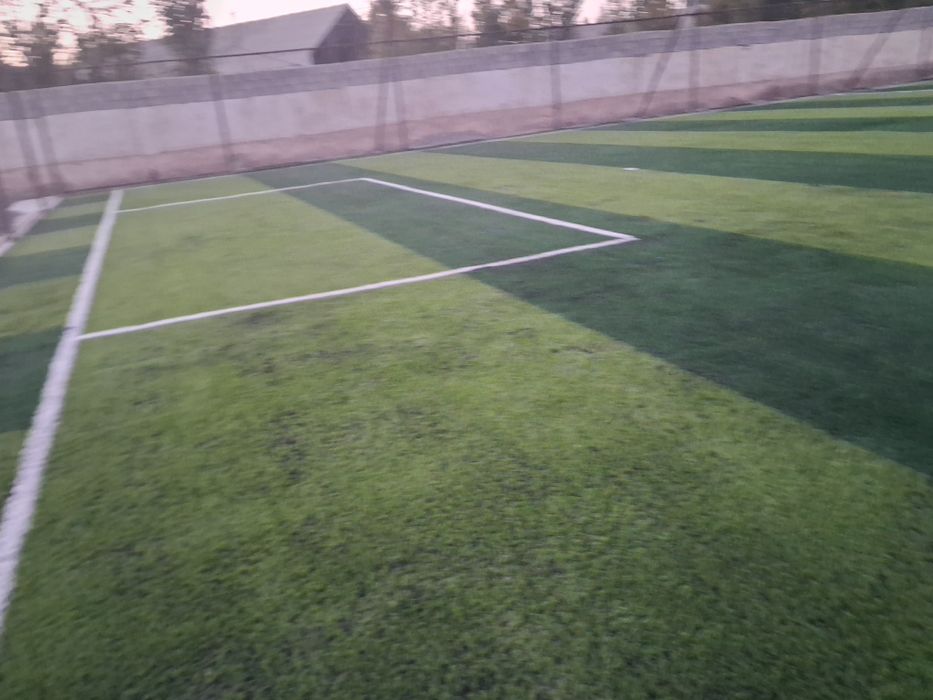 Mini stadion  qurish  xizmati