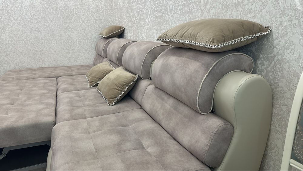 Большой диван трансформер