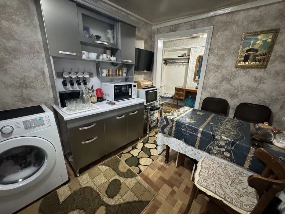 Продаются дом, 3 комнаты, Мирабадский район.Ориентир: Глинка, 8 роддом