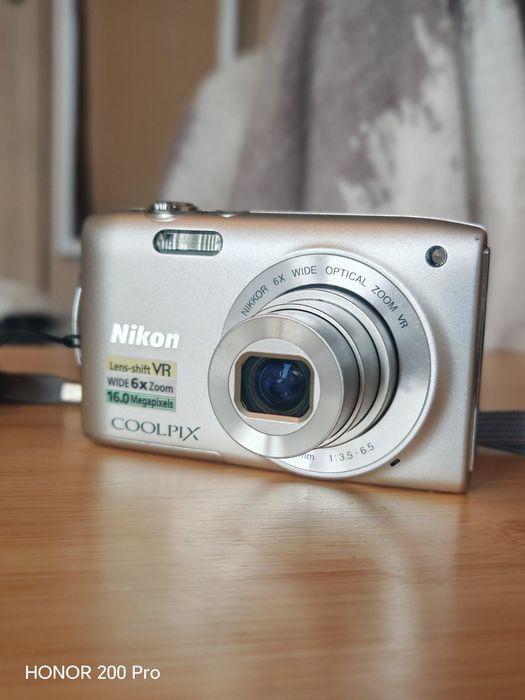 Nikon Coolpix s3300