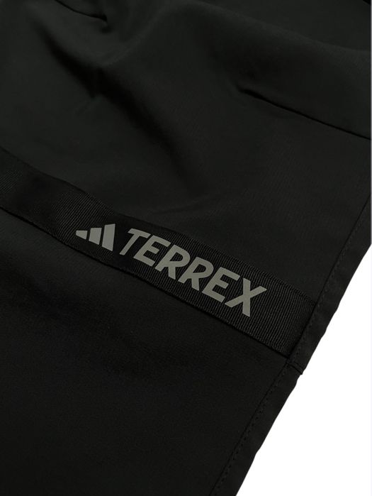 Adidas TERREX Multi Woven нов оригинален дамски спортен панталон, L размер