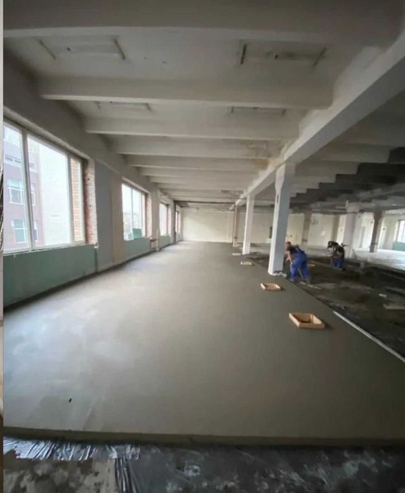 Стяжка пола с клинцом