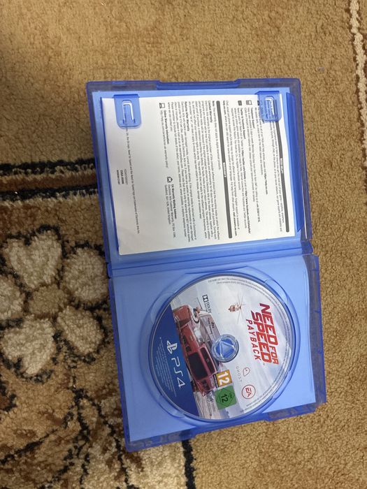 Продавам ps4 игри в перфектно състояние!