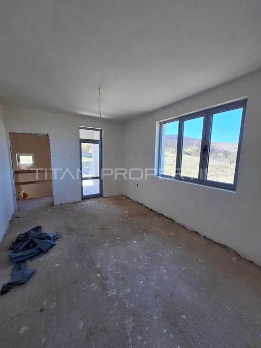 Продава се Къща в с. Белащица, Област Пловдив - 1850 кв.м за 541 €/кв.м - Снимка #10