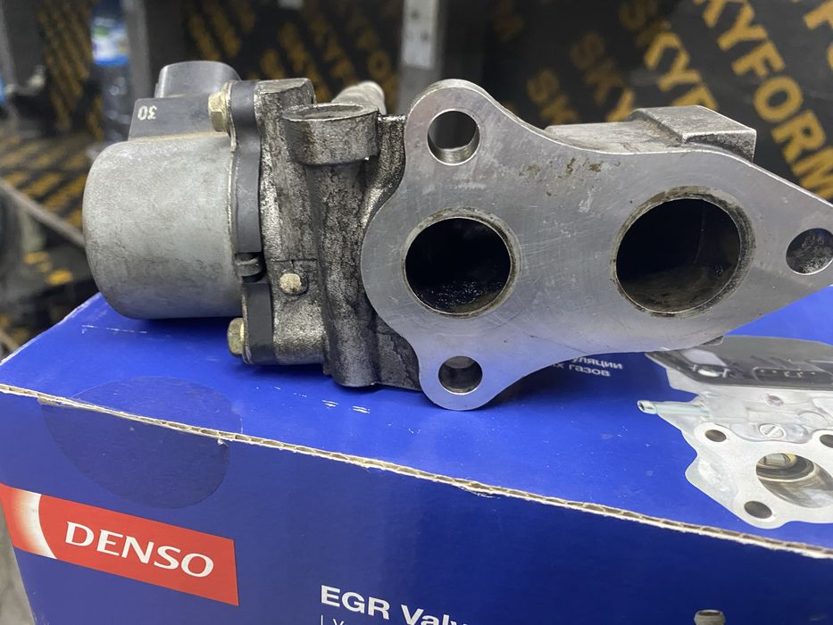 EGR Valve за Toyota avensis