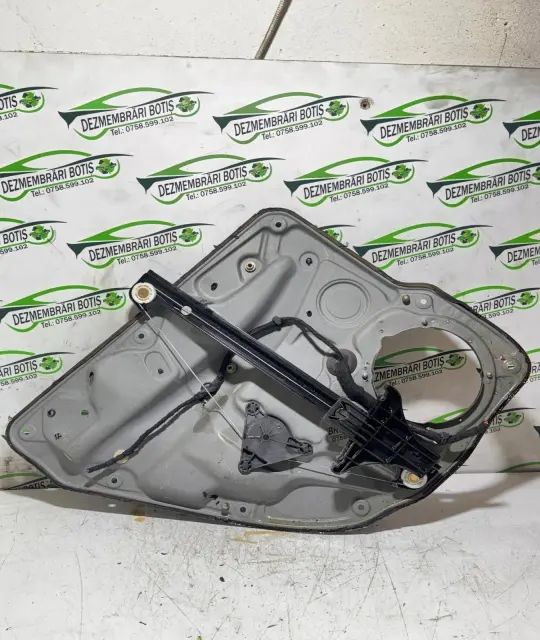 Macara geam spate dreapta electrica Volkswagen VW Golf 2005