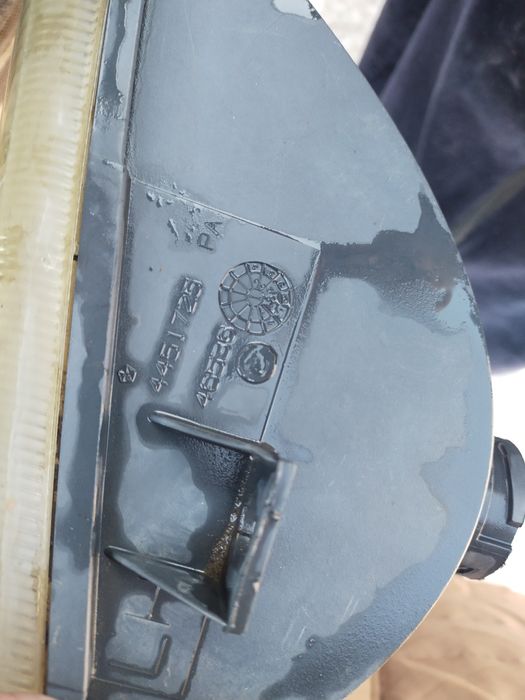 Фара левая на Dodge caravan