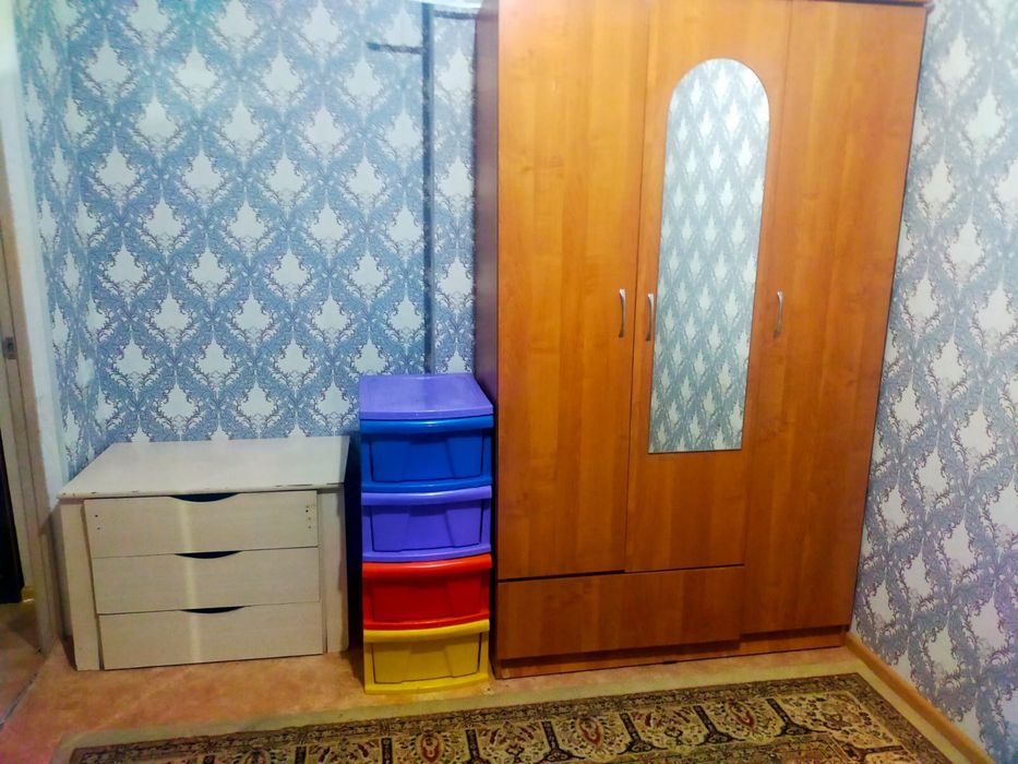 Отдам все мебель даром , самовывоз