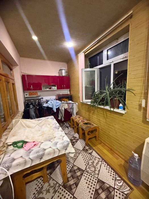 Продается квартира 4х комнатная кирпичный дом середина