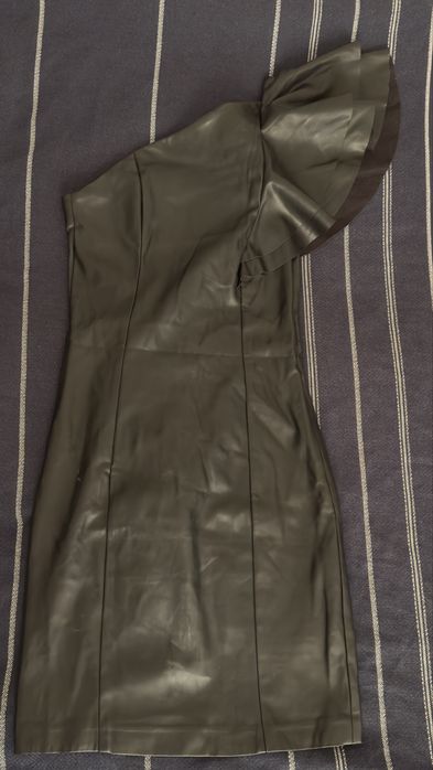 Платья, юбка, все по 1000 тг