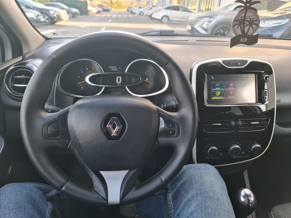 Vând Clio 4/ 1.5 Diesel/ 2016/ Euro 6/ Întreținut excesiv
