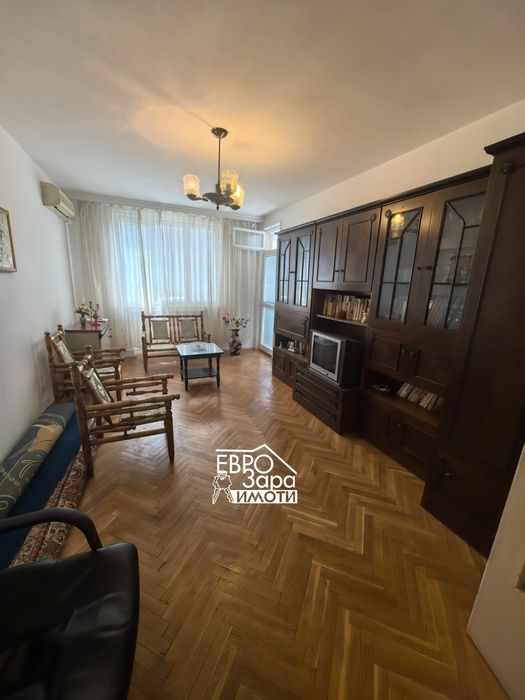 Четиристаен апартамент за продажба до Магазин Смокиня - снимка 5