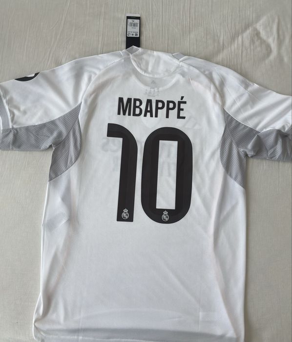 Real Madrid 25/26 Home (UCL Player Version) / MBAPPE 10 (XL)