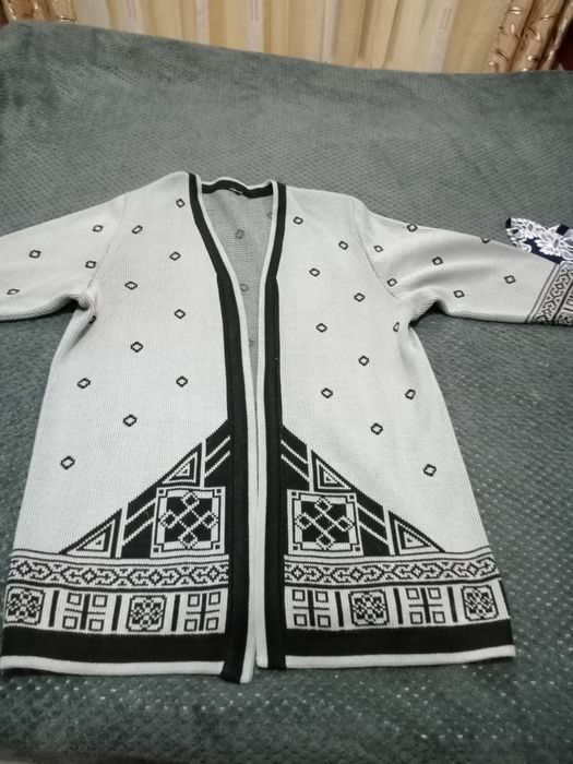 Продам женские платья