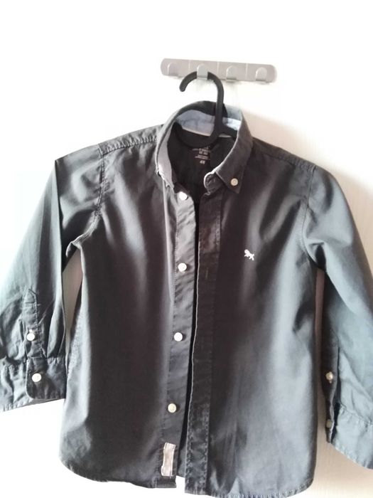 2 броя детски ризки за 4 годишна възраст