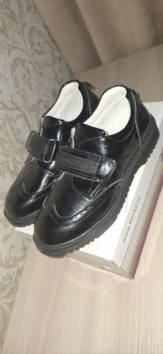 Туфли для девочки размер 35