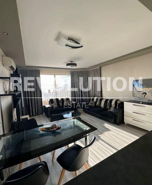 Двустаен апартамент  в гр.Варна, Възраждане!