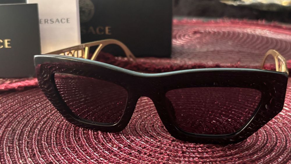 VERSACE слънчеви очила