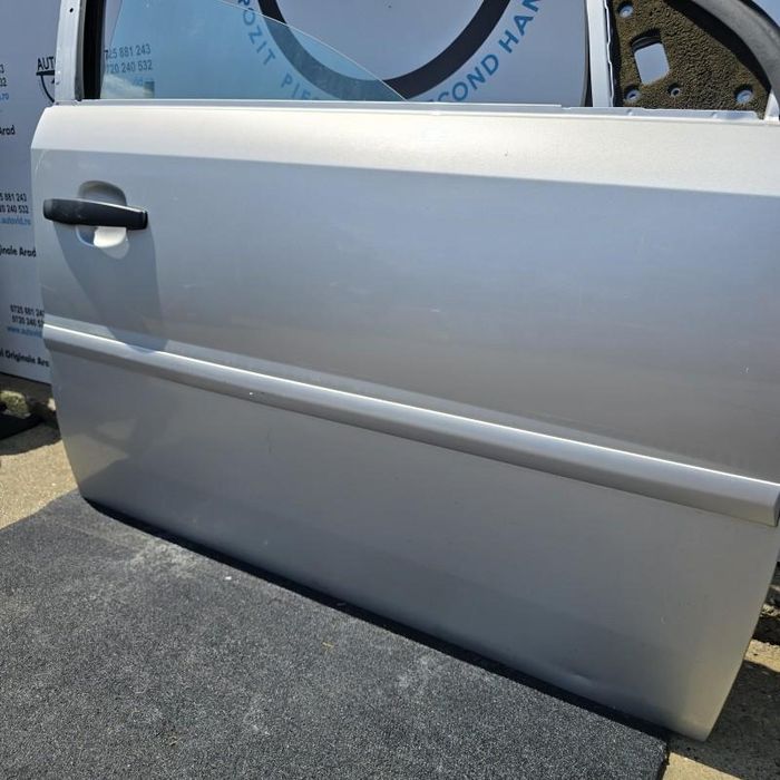Portiera usa argintie Z157 dreapta fata Opel Signum