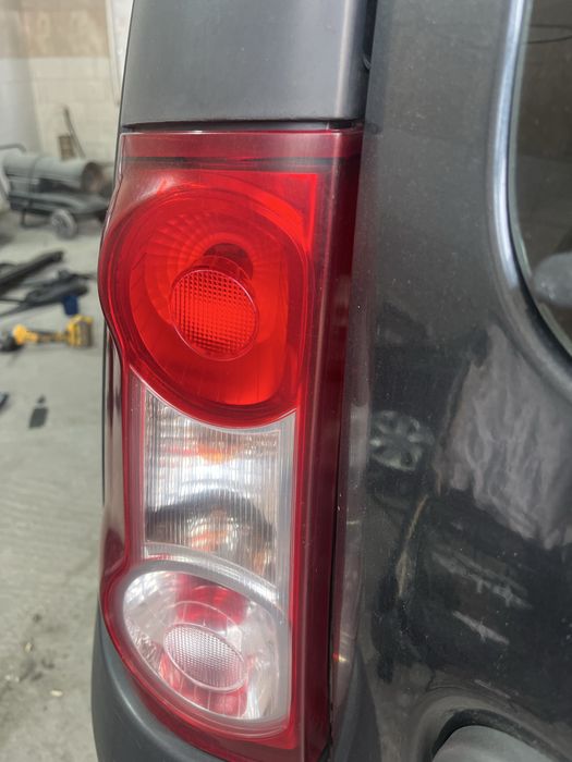 Stop dacia logan mcv 2009 stanga