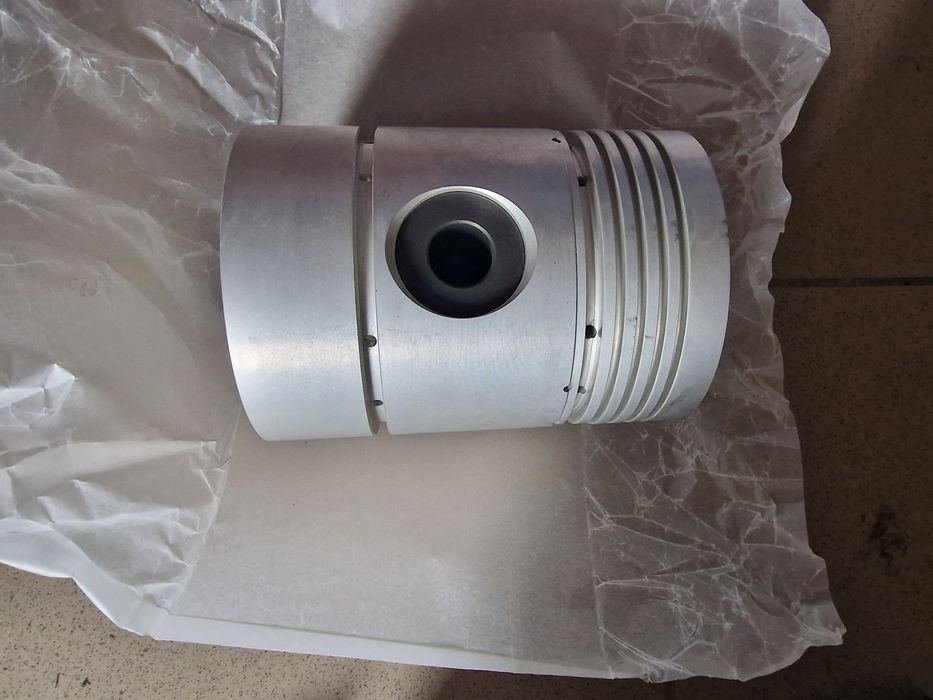 Camasi camasa motor tractor fiat 615 715 diametru piston 108 mm pe ori