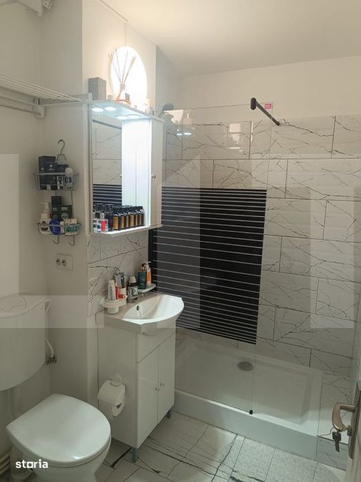 Apartament 2 camere, 55 mp, zona Dambovita