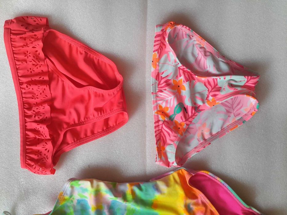 Бански за момиче 6-7г.