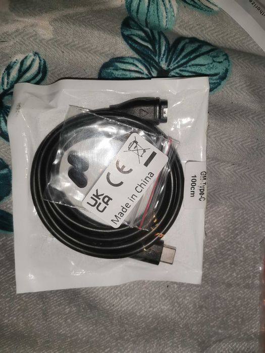 Garmin 1m кабел за часовник с 2бр. тапи (type C / USB A)
