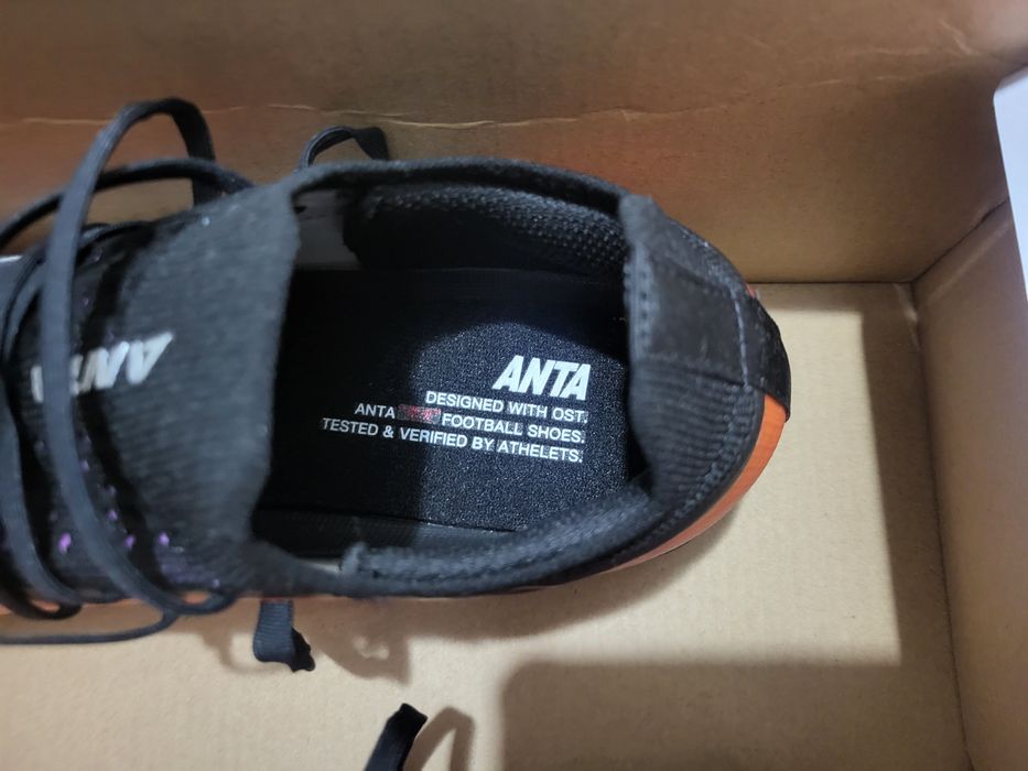 Бутсы футболтные