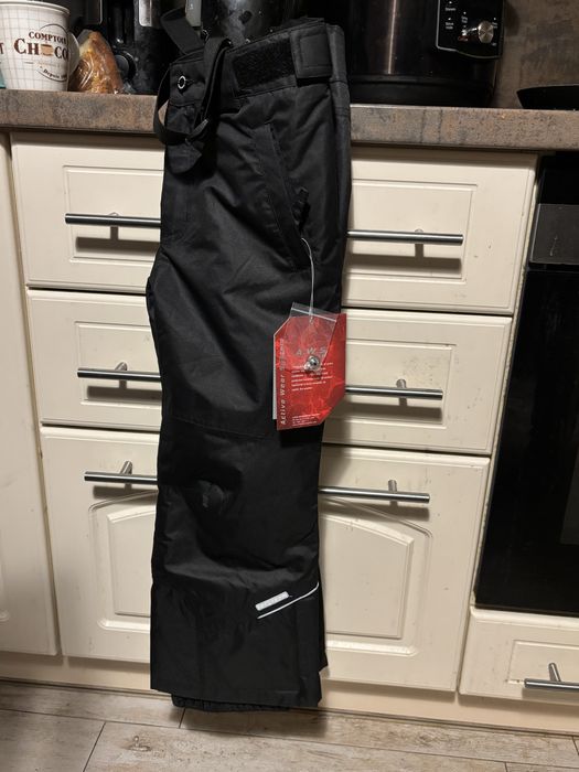 Зимни панталони / грейки 122-128 - 7-8 годишни -Нови