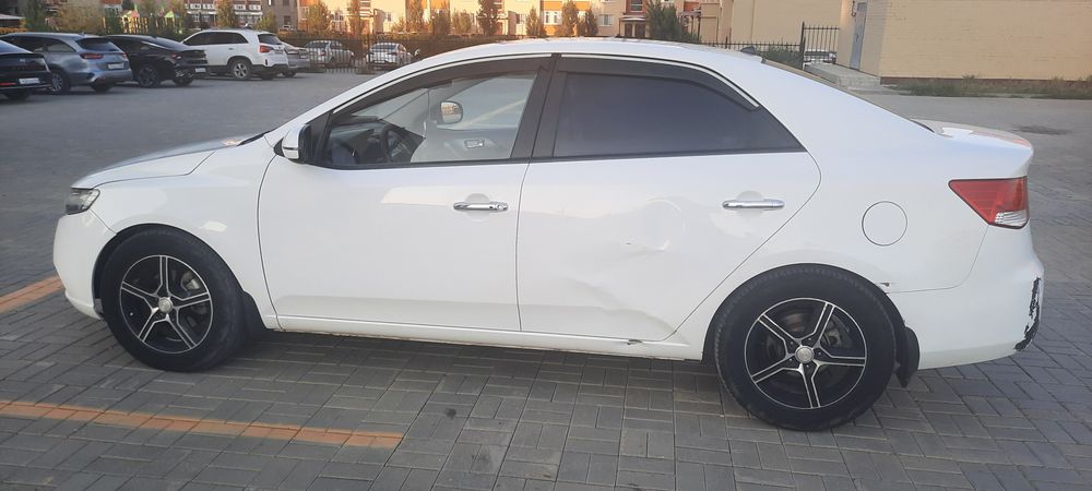 Продам Kia Cerato 2012 года выпуска