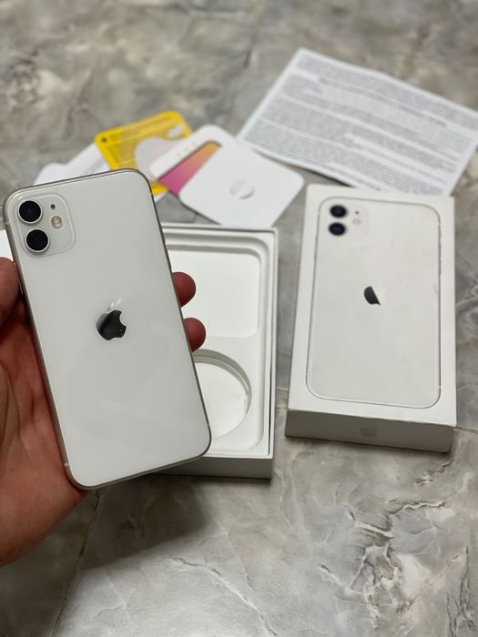 Продам iPhone 11